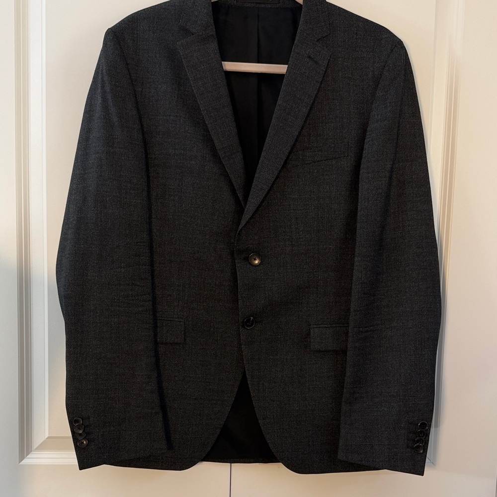 Hugo Boss Charcoal Gray Two-Button Blazer extra slim 40R